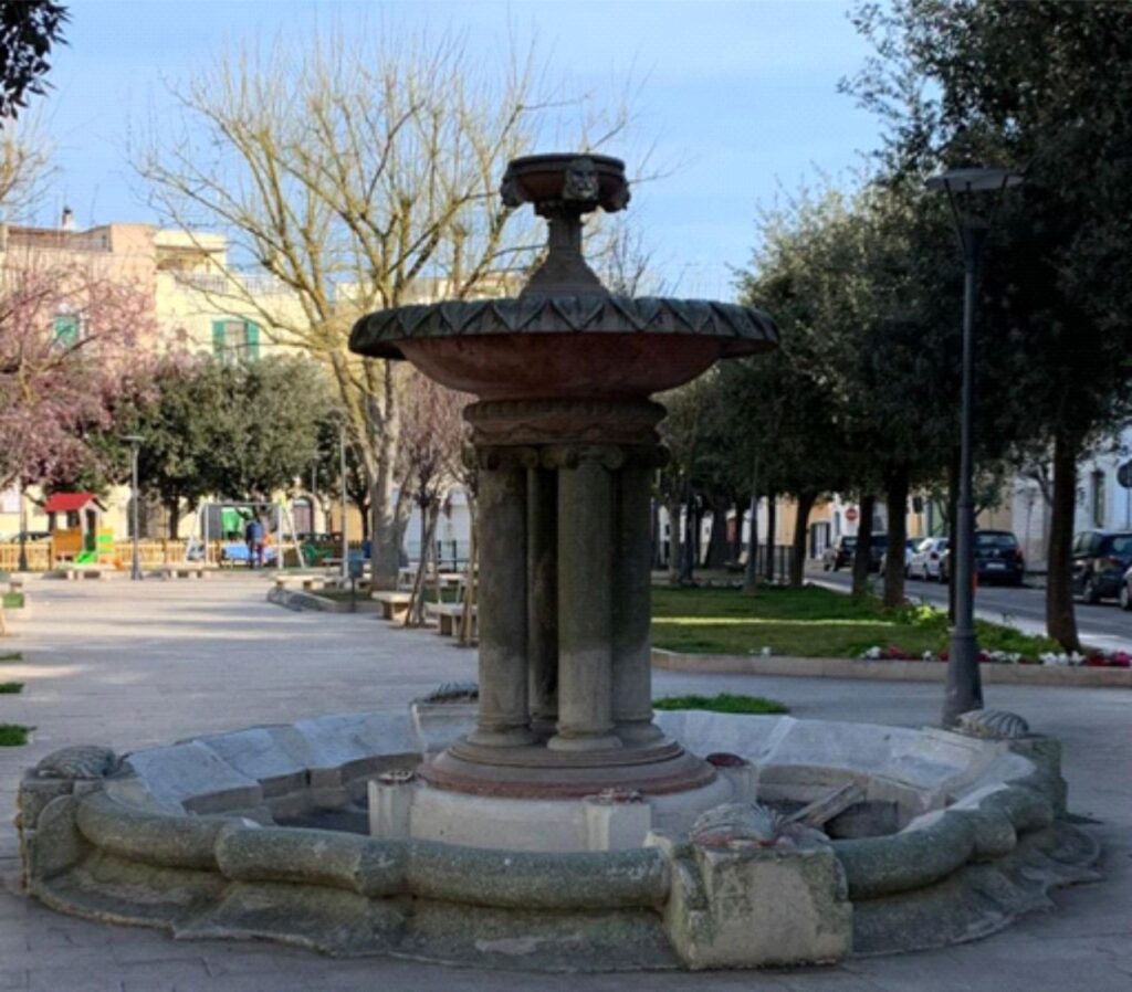 Fontana di Piazza XX Settembre - Gioia del Colle PRIMA